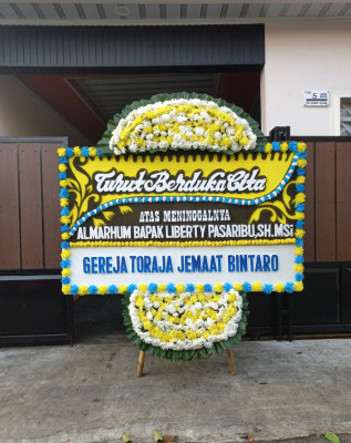 Papan Bunga Duka di Puday