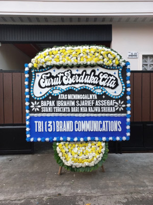 Papan Bunga Duka di Puday